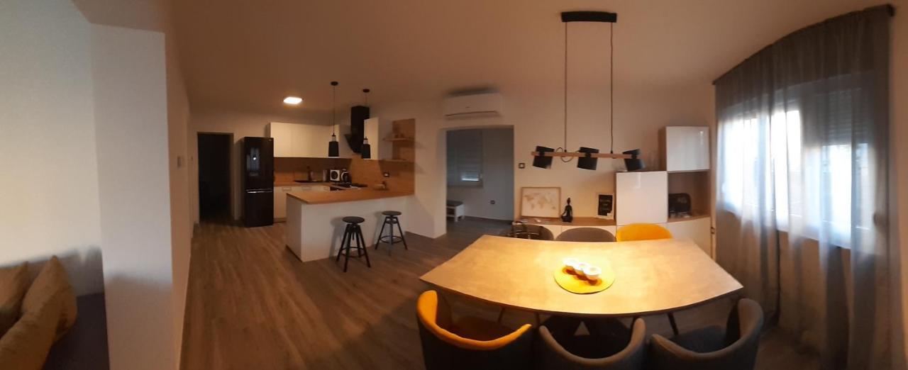 Appartement Vela Grota à Rijeka Extérieur photo