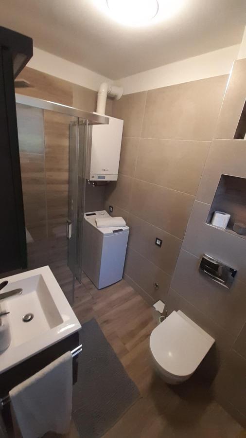 Appartement Vela Grota à Rijeka Extérieur photo